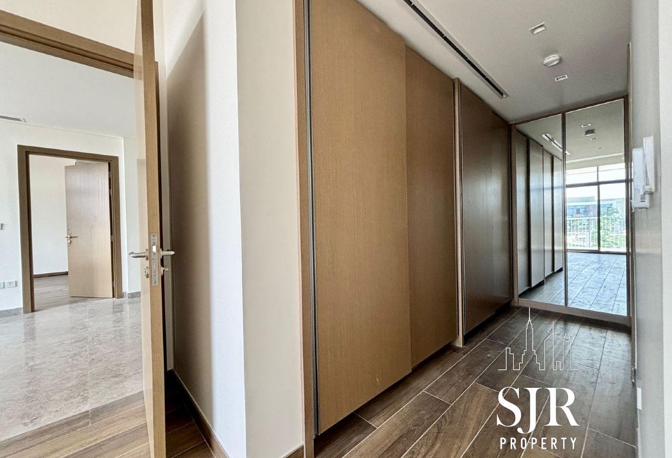 Luxury 5Bed Type A | Single Row Park Backing photo 23