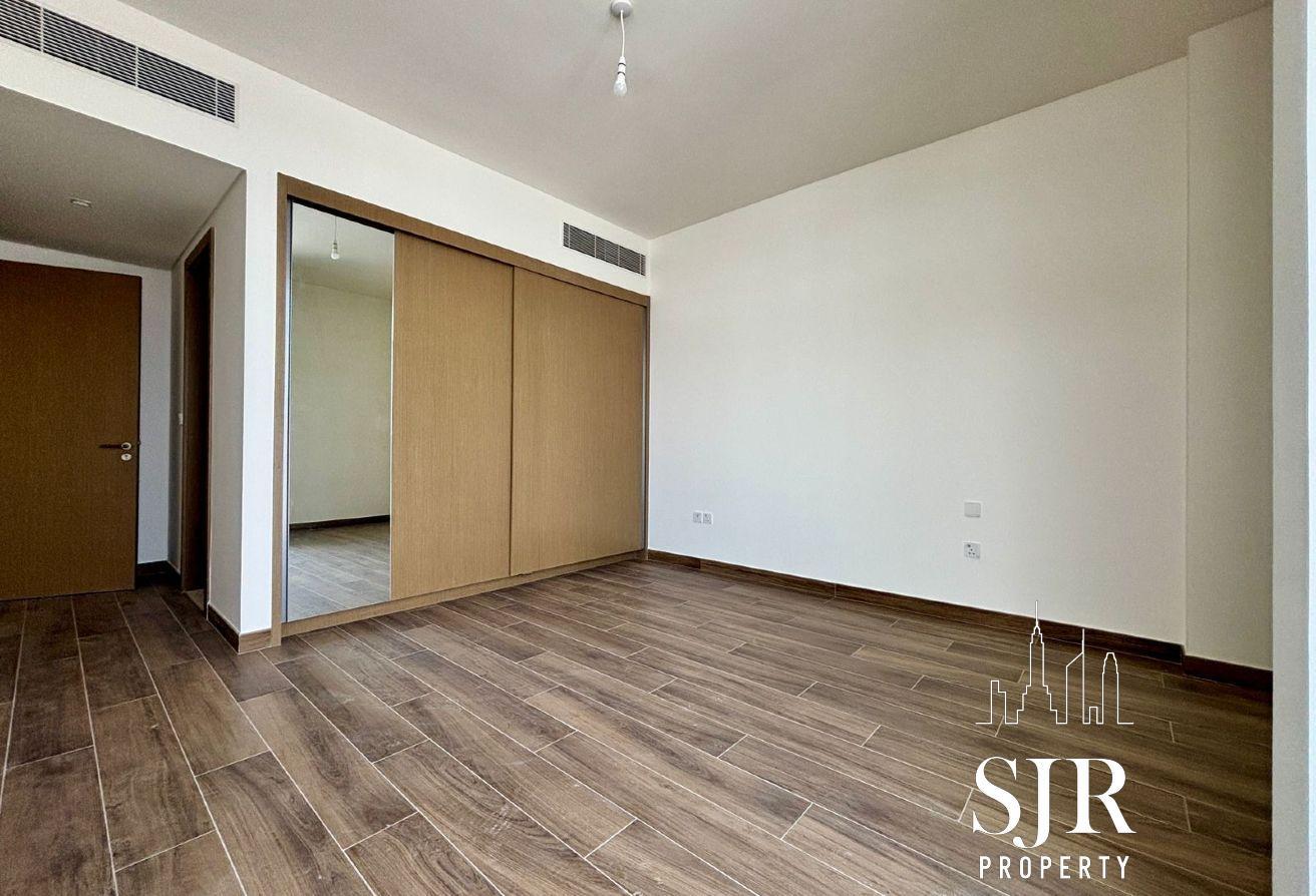 Luxury 5Bed Type A | Single Row Park Backing photo 17