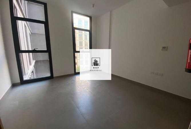 143755416 - Property Image 3