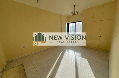 Apartment - 2 Bedrooms - 2 Bathrooms for rent in Thuraya Al Majaz Building - Al Majaz 3 - Al Majaz - Sharjah