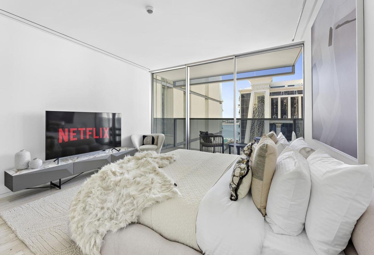 SUMMER DEAL | ALL BILLS INCLUDED | ULTRA LUXURY photo 3
