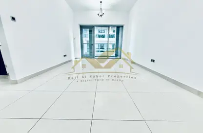 Apartment - 1 Bedroom - 2 Bathrooms for rent in Jumeirah Garden City - Al Satwa - Dubai