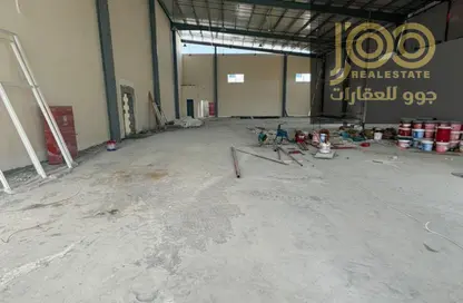 مستودع - استوديو - 4 حمامات للايجار في أم الثعوب - أم القيوين