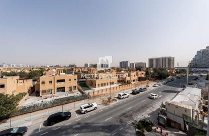 Apartment - 1 Bedroom - 2 Bathrooms for sale in East 40 - Al Furjan - Dubai Apartment - 1 Bedroom - 2 Bathrooms for sale in East 40 - Al Furjan - Dubai