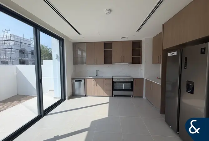 151895487 - Property Image 2