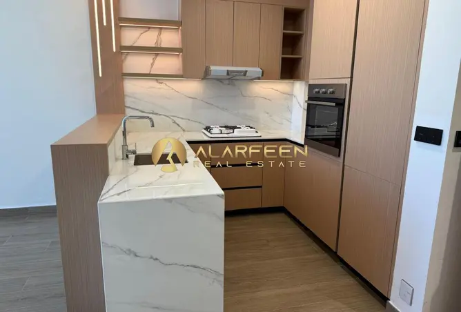 81112347 - Property Image 2