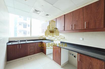 Apartment - 3 Bedrooms - 4 Bathrooms for rent in Hamdan Street - Abu Dhabi