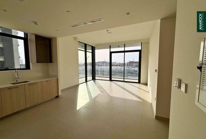 82806639 - Property Image 3