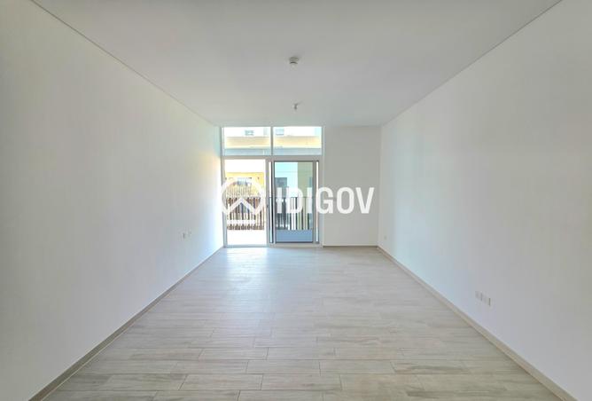 109034002 - Property Image 3
