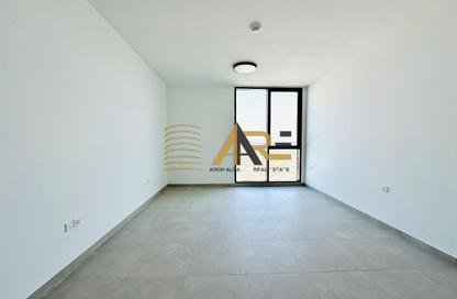 Apartment - Studio - 1 for rent in Areej Apartments - Aljada - Sharjah Apartment - Studio - 1 for rent in Areej Apartments - Aljada - Sharjah