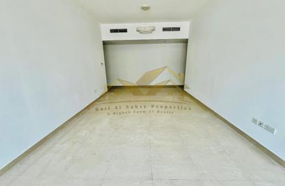 Apartment - 2 - 3 for rent in Jumeirah Garden City - Al Satwa - Dubai