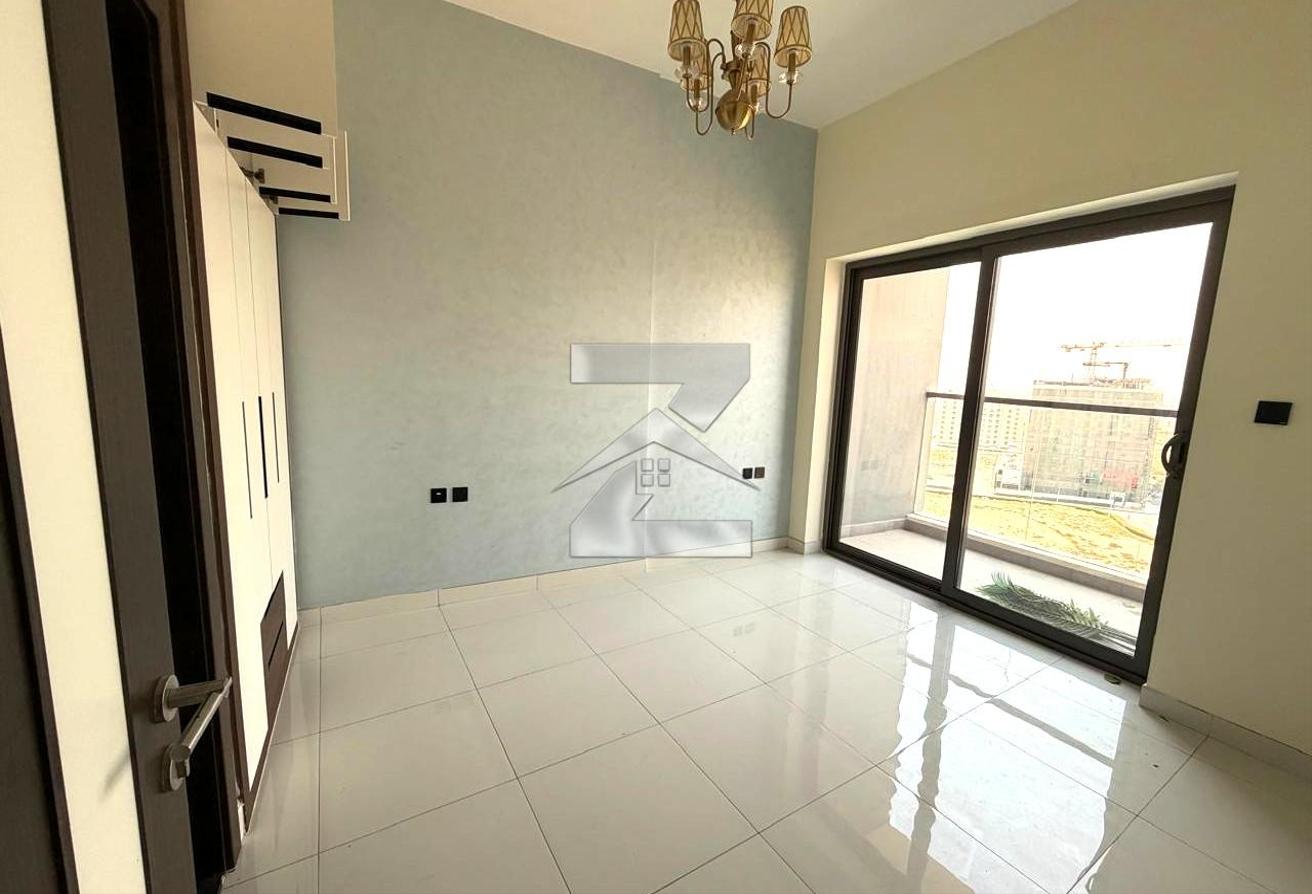 Vacant! 1BHK convertable to 2BHK| Stunning Pool View | Flexible Cheques photo 5
