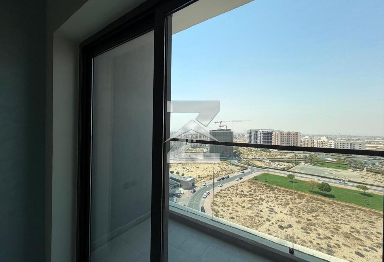 Vacant! 1BHK convertable to 2BHK| Stunning Pool View | Flexible Cheques photo 7