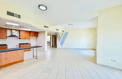 Apartment - 2 Bedrooms - 3 Bathrooms for sale in Building 165 - Contemporary Cluster - Discovery Gardens - Dubai