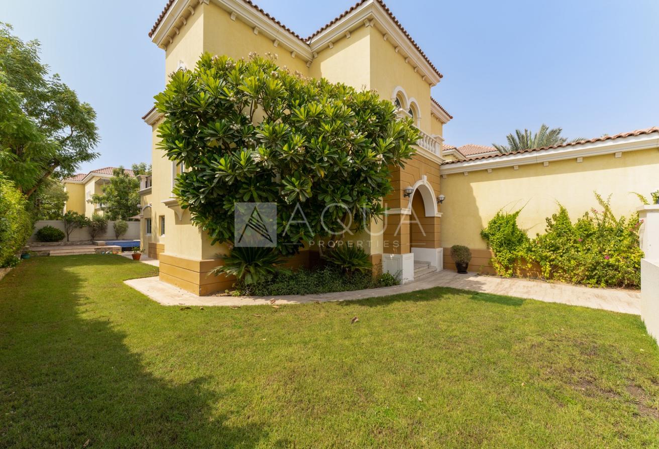 4 Bed Conversion | Vacant | Pool & Jacuzzi photo 25
