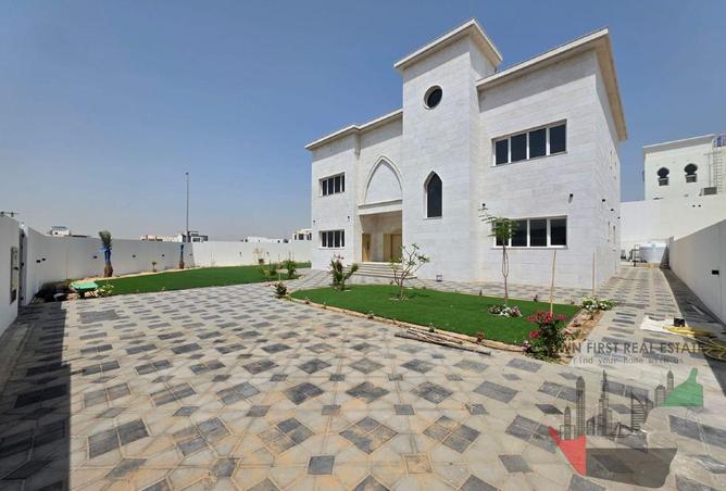 102833259 - Property Image 3