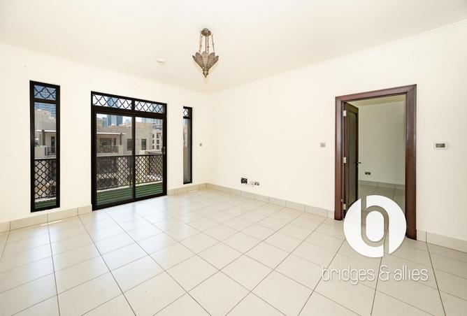 80260448 - Property Image 3