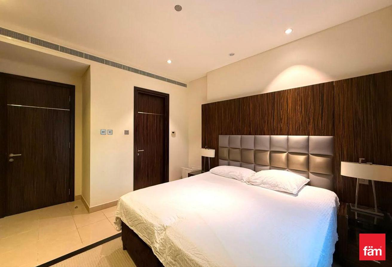 Furnished I High Floor | Prime Location photo 4