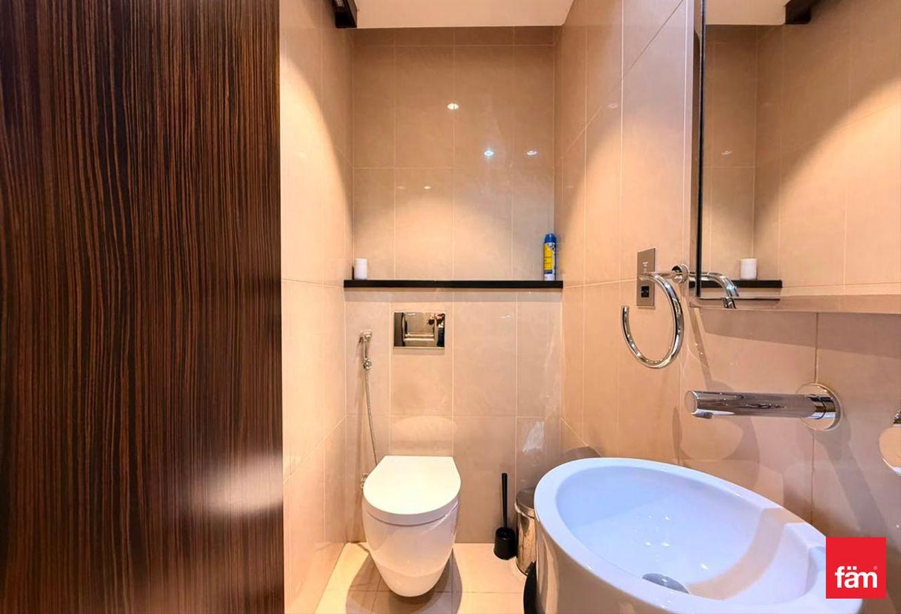 Furnished I High Floor | Prime Location photo 9