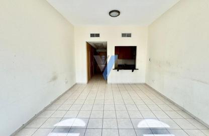 Apartment - Studio - 1 for rent in Building 197 - Mogul Cluster - Discovery Gardens - Dubai Apartment - Studio - 1 for rent in Building 197 - Mogul Cluster - Discovery Gardens - Dubai