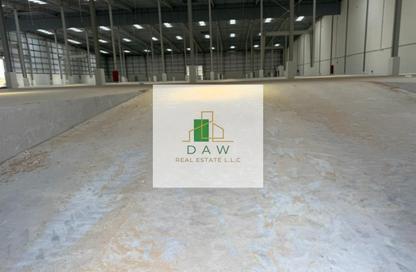 Warehouse - Studio - 2 Bathrooms for rent in Umm Al Thuoob - Umm Al Quwain