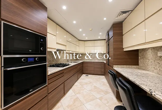 156896608 - Property Image 2