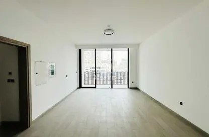 شقة - غرفة نوم - 2 حمامات للايجار في لوما بارك فيوز - منطقة 14 - قرية جميرا الدائرية - دبي