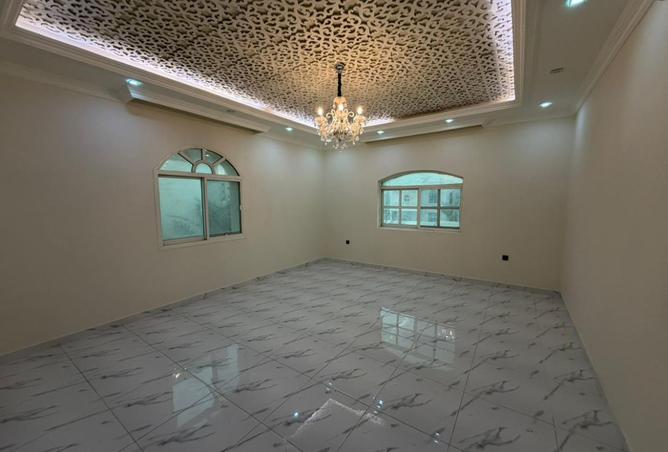 142390296 - Property Image 3