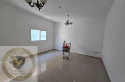 Apartment - 2 Bedrooms - 2 Bathrooms for rent in Al Khan Corniche - Al Khan - Sharjah