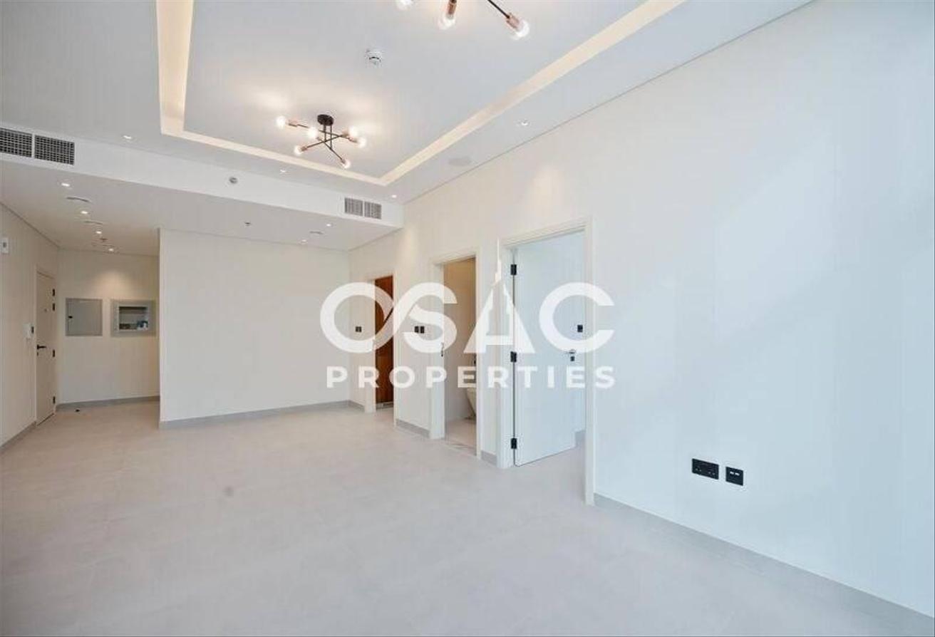 Brand New Apartment | Premium Amenities | Spacious photo 4