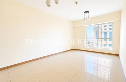 Apartment - 1 Bedroom - 2 Bathrooms for rent in Sulafa Tower - Dubai Marina - Dubai