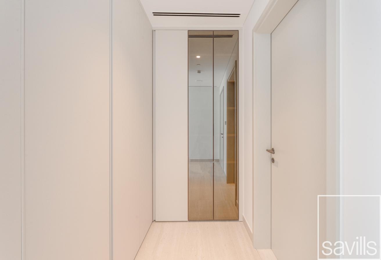 Burj Al Arab View | Corner Unit | Large Layout photo 18