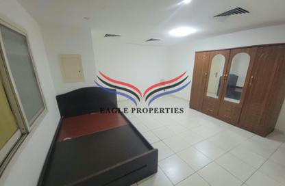Apartment - Studio - 1 Bathroom for rent in Al Hamriya - Bur Dubai - Dubai
