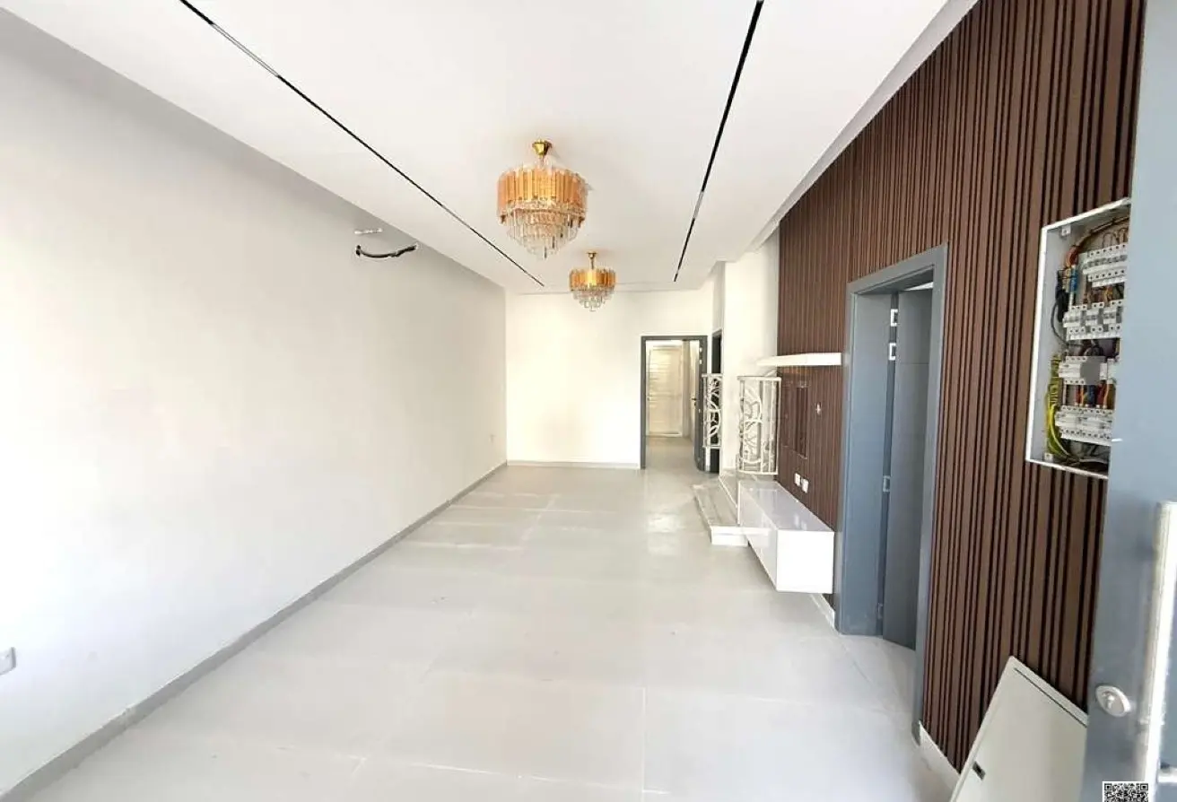 145543988 - Property Main Image