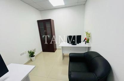 Office Space - Studio - 1 Bathroom for rent in Al Rostamani Building - Port Saeed - Deira - Dubai Office Space - Studio - 1 Bathroom for rent in Al Rostamani Building - Port Saeed - Deira - Dubai