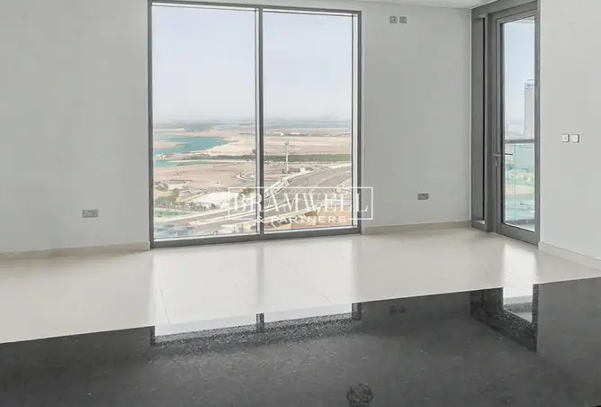 112761208 - Property Image 2