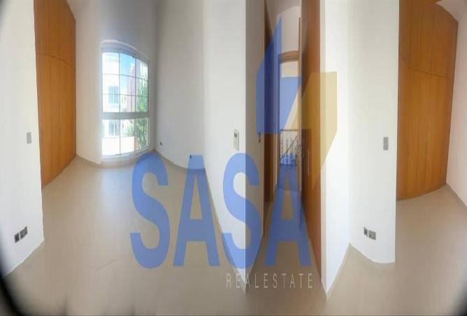 104245239 - Property Image 3