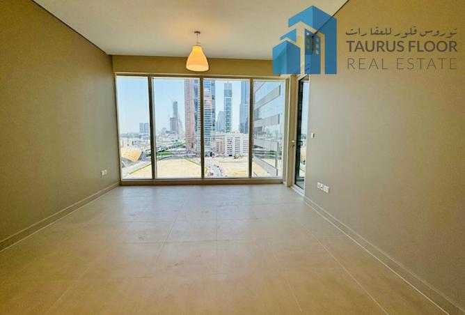 Chiller Free || 1 Bedroom || Near Business Metro photo 3