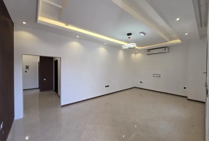 160982154 - Property Image 2
