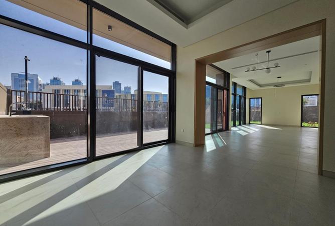 76983115 - Property Image 2