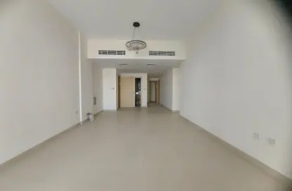 Apartment - 2 Bedrooms - 3 Bathrooms for rent in Tilal City A - Tilal City - Sharjah Apartment - 2 Bedrooms - 3 Bathrooms for rent in Tilal City A - Tilal City - Sharjah