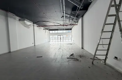 متجر - استوديو - 1 حمام للايجار في مبنى مويلح - مويلح - الشارقة