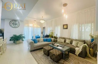 Villa - 4 Bedrooms - 3 Bathrooms for rent in Casa Dora - Serena - Dubai Land - Dubai