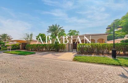 Bungalow - 4 - 5 for rent in Bungalow Area - Green Community Motor City - Motor City - Dubai