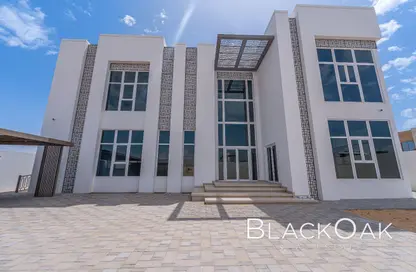Villa - 5 Bedrooms - 7 Bathrooms for rent in Nad Al Sheba 2 - Nad Al Sheba - Dubai