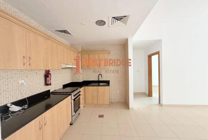 103270336 - Property Image 3