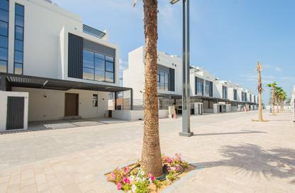 Villa - 4 Bedrooms - 3 Bathrooms for rent in Danah Bay - Al Marjan Island - Ras Al Khaimah