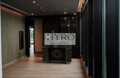 Shop - Studio - 2 Bathrooms for rent in SAAS Tower - Business Bay - Dubai