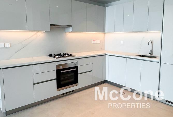 Perfect Layout | High Floor | Lagoon View photo 3