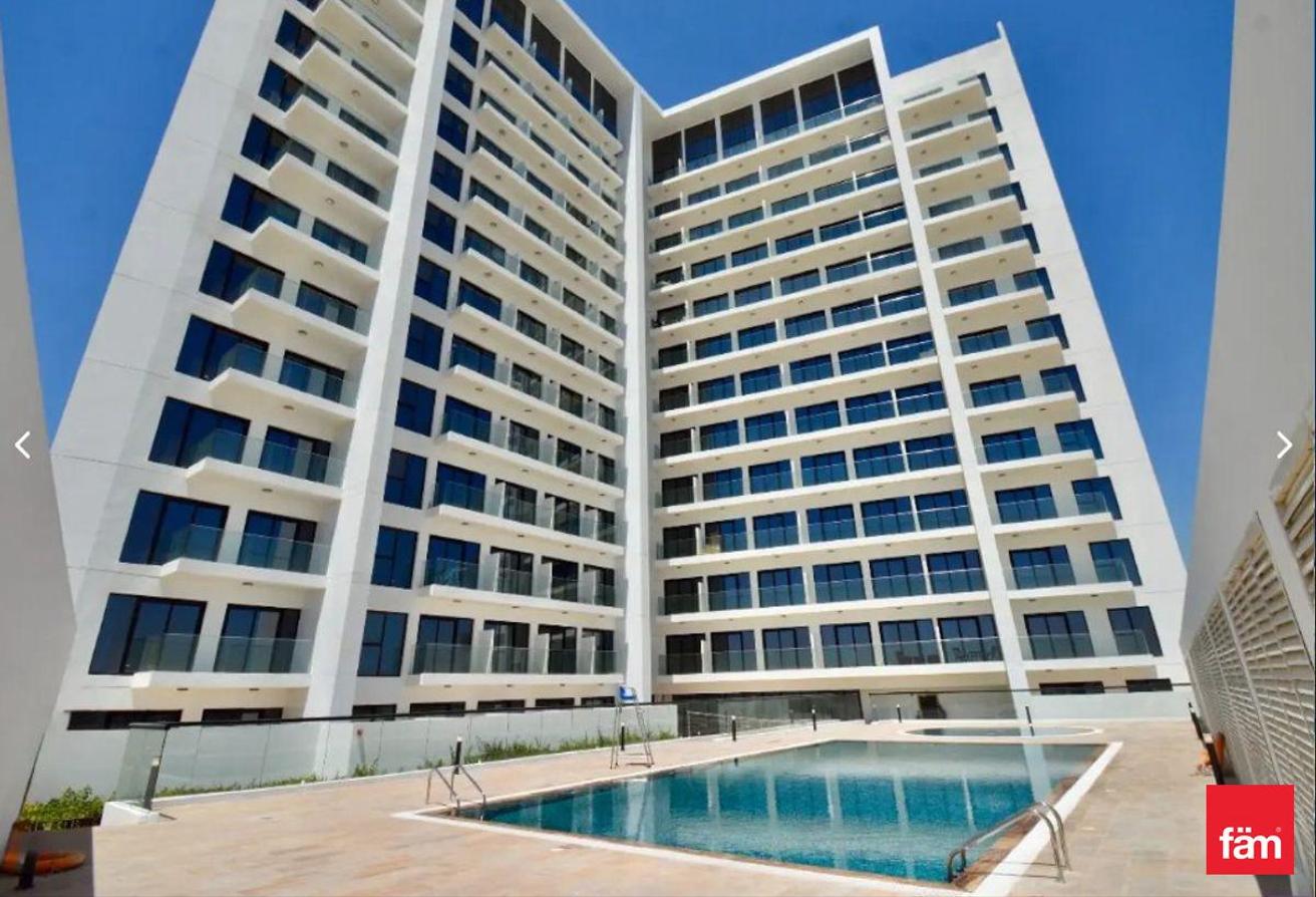 Fully Furnished | Beside Metro | VACANT photo 19
